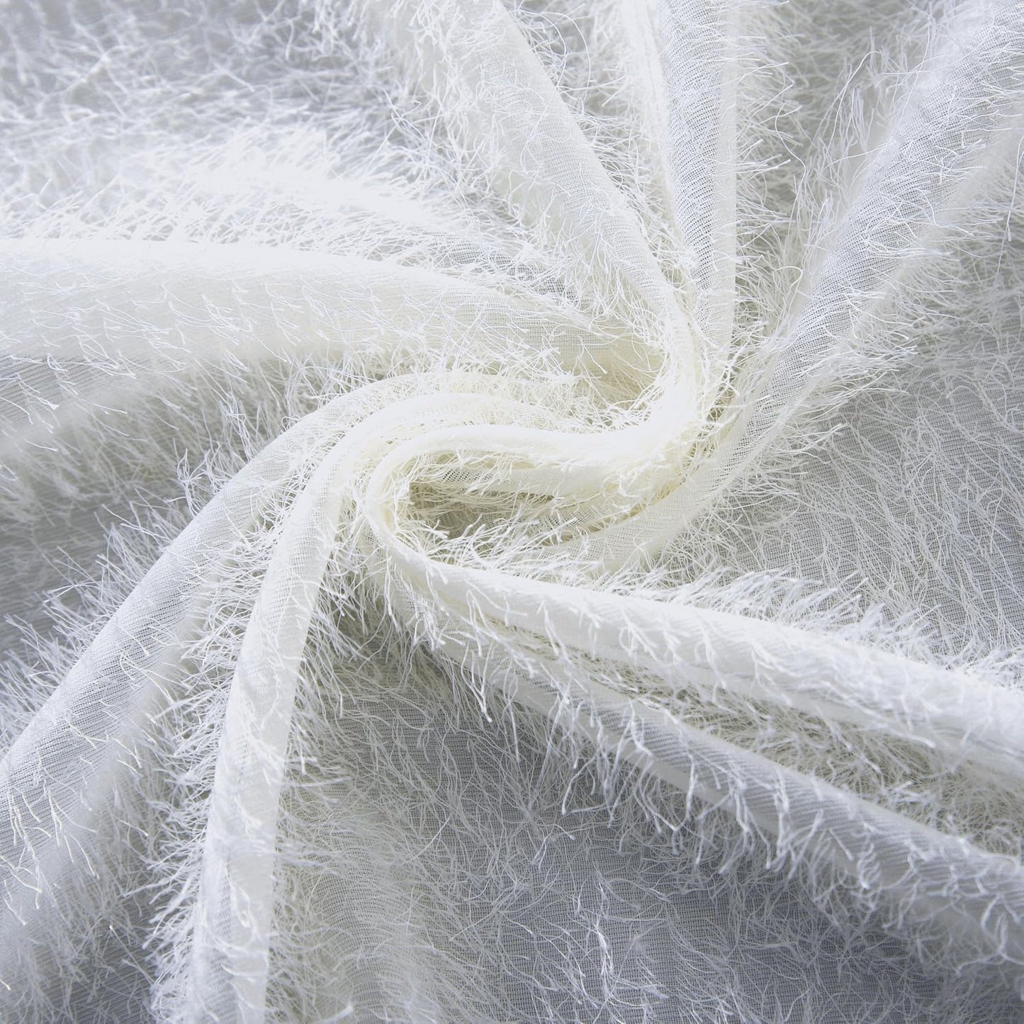 Voilage transparent à l'aspect tissé texturé – Elvane