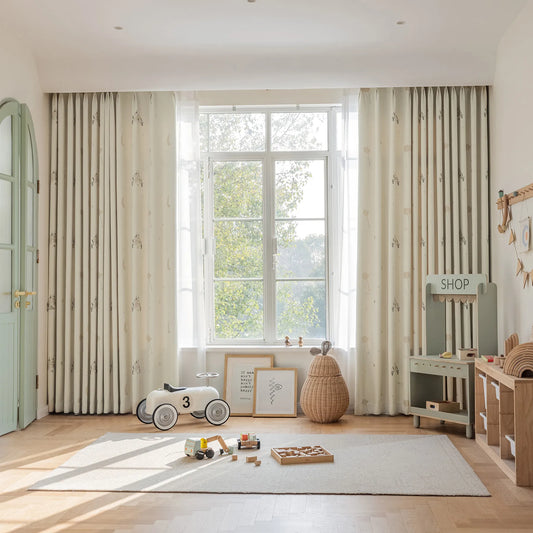 Imaginative custom-made blackout curtains · Dreamcastle