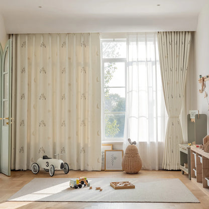 Imaginative custom-made blackout curtains · Dreamcastle