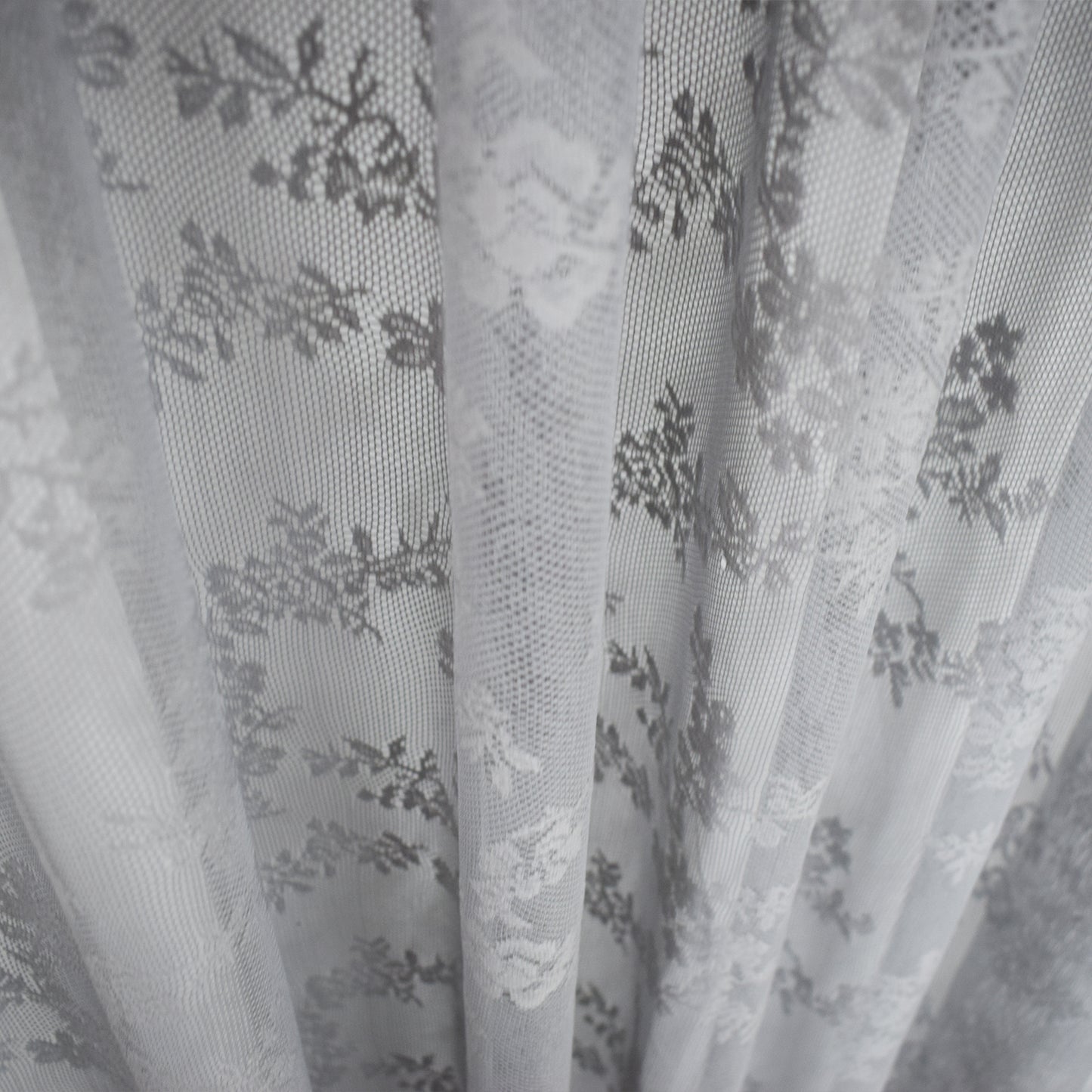 Curtain Lillian window screen