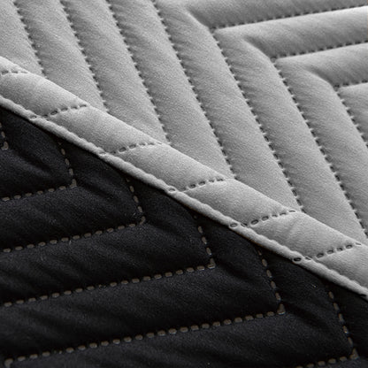 Heavy Duty Quilted Curtain