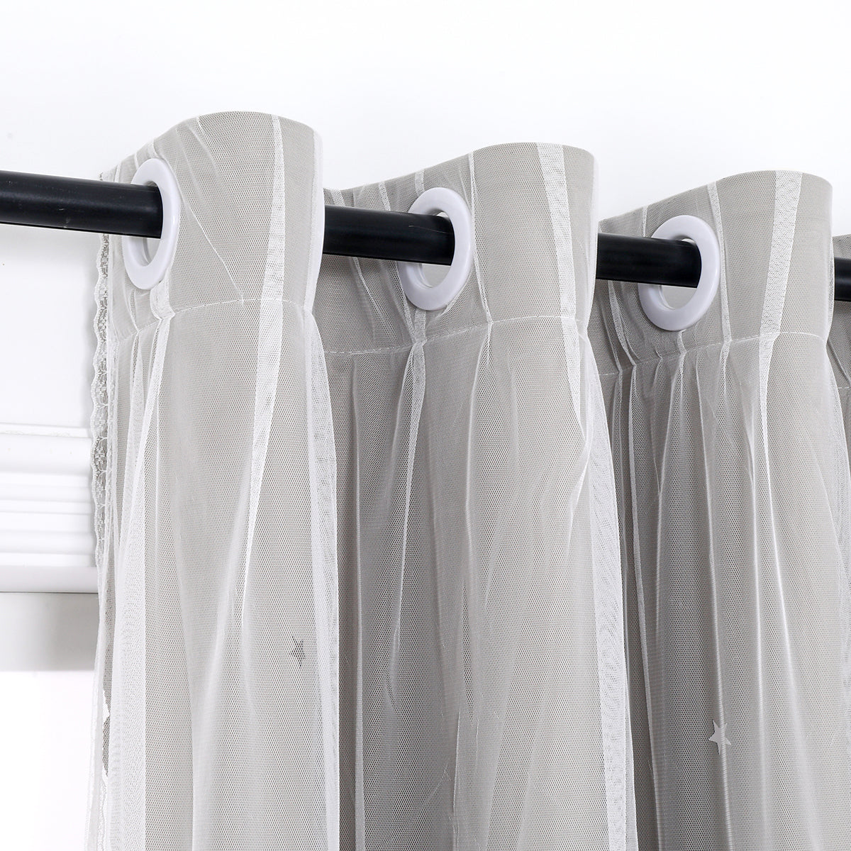 Verdunkelungsvorhang mit Tüll Overlay und Ausgestanzten Sternen – Einzelne Gardinenbahn