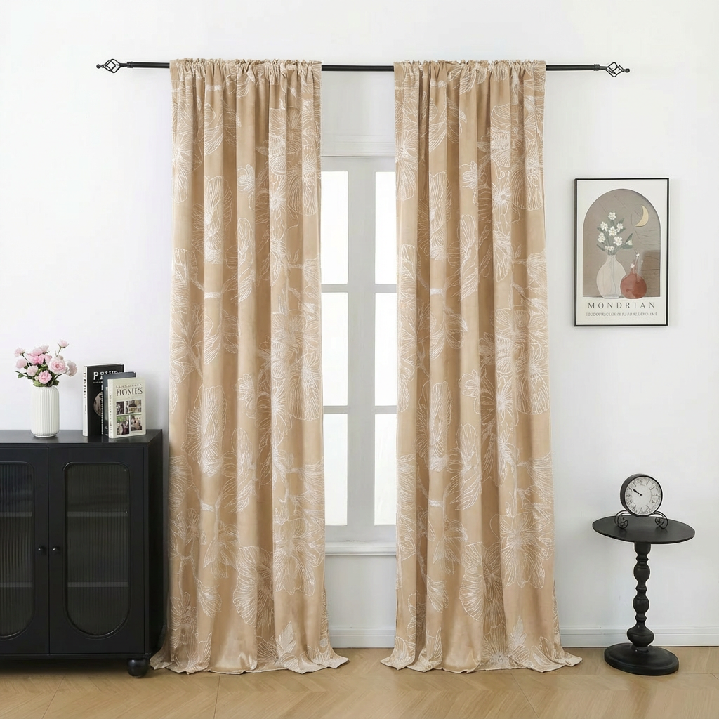 Custom-made floral curtains · Magnolia