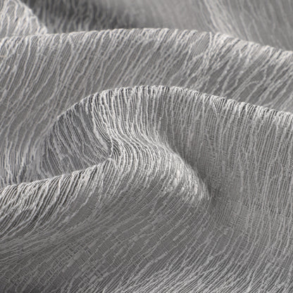 Flowing curtains made to measure · Silvea