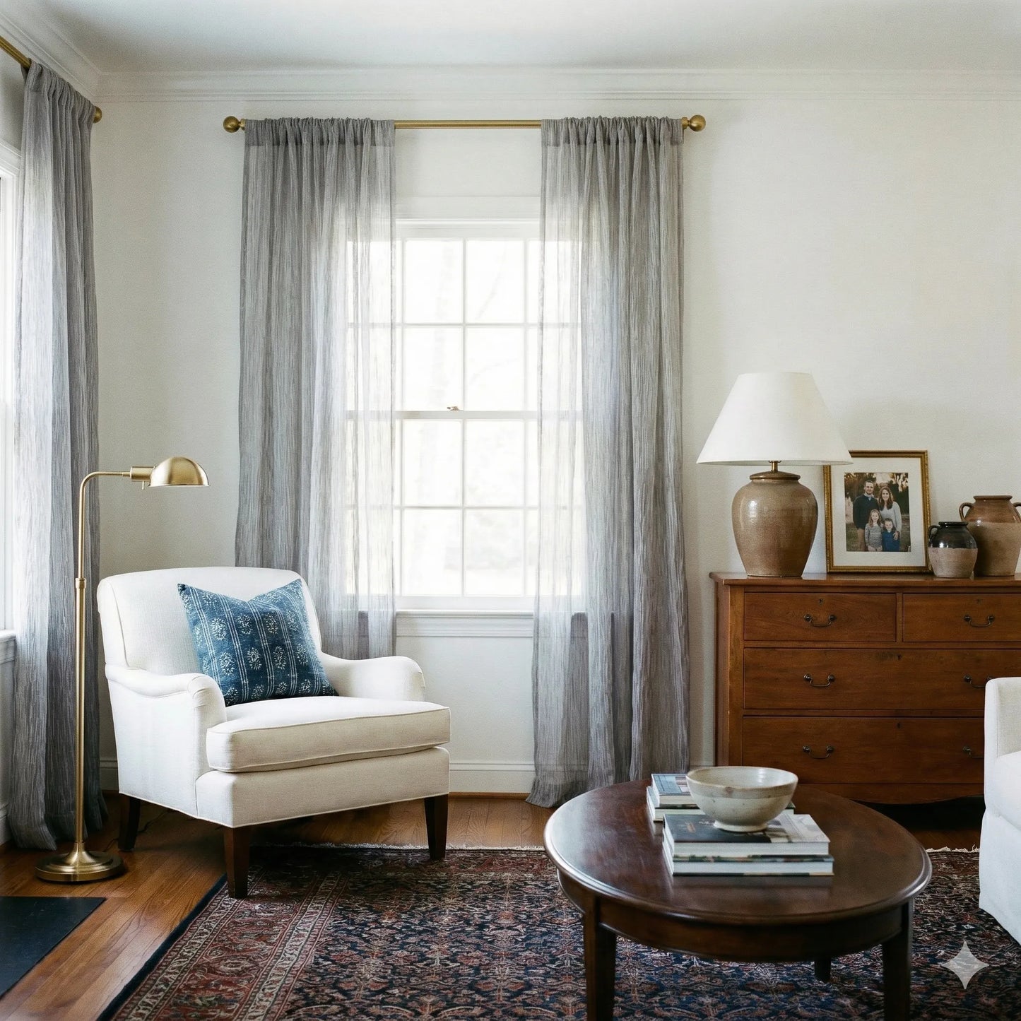 Flowing curtains made to measure · Silvea